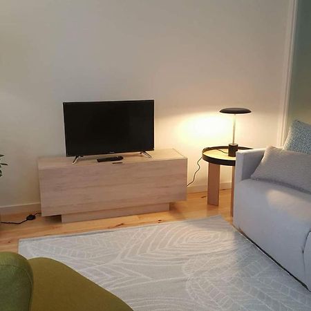 Guestready - Catorze De Outubro Houses II บีลาโนวาเดกายา ภายนอก รูปภาพ