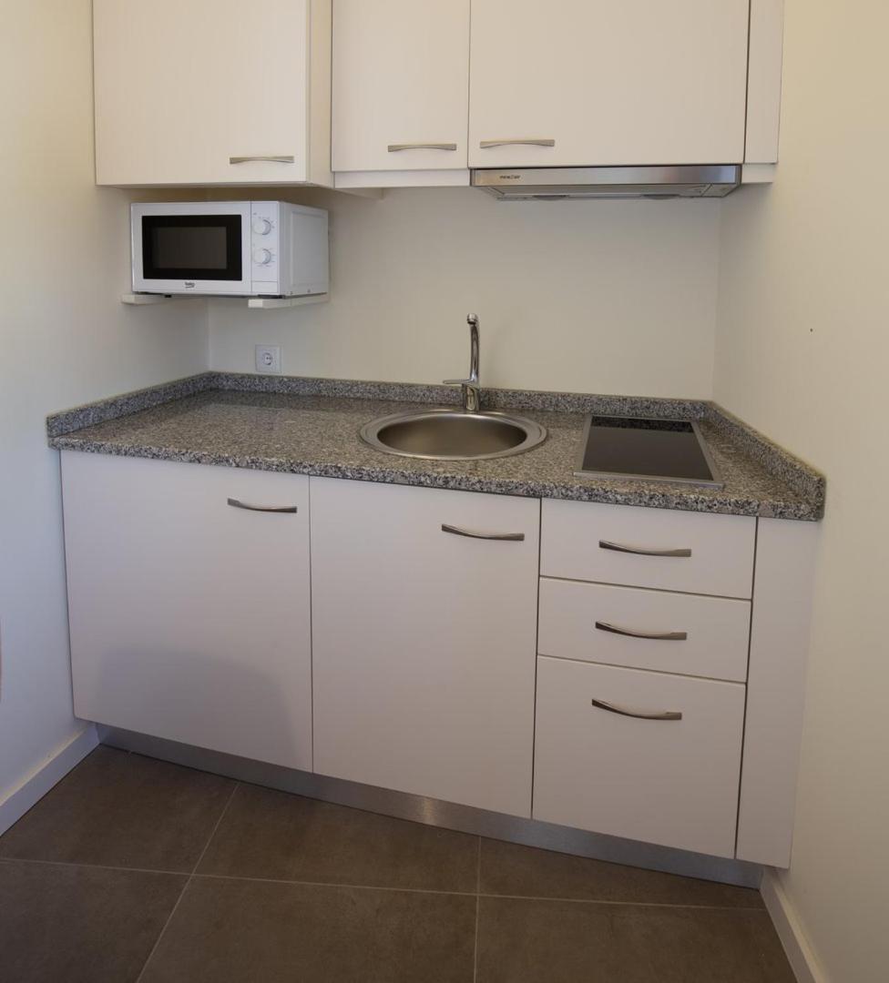 Guestready - Catorze De Outubro Houses II บีลาโนวาเดกายา ภายนอก รูปภาพ
