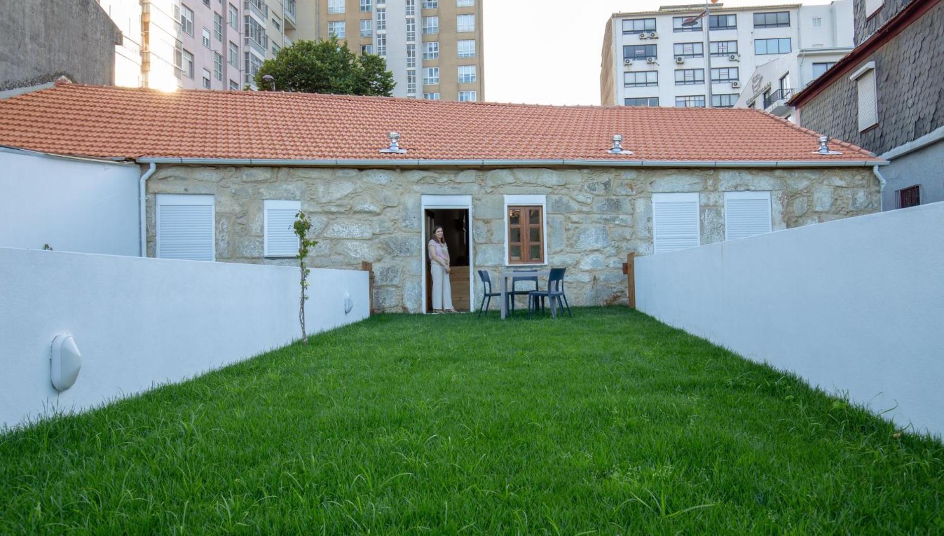 Guestready - Catorze De Outubro Houses II บีลาโนวาเดกายา ภายนอก รูปภาพ