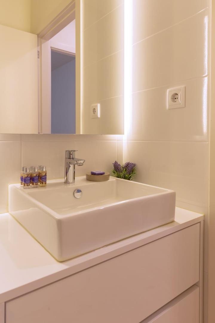 Guestready - Catorze De Outubro Houses II บีลาโนวาเดกายา ภายนอก รูปภาพ