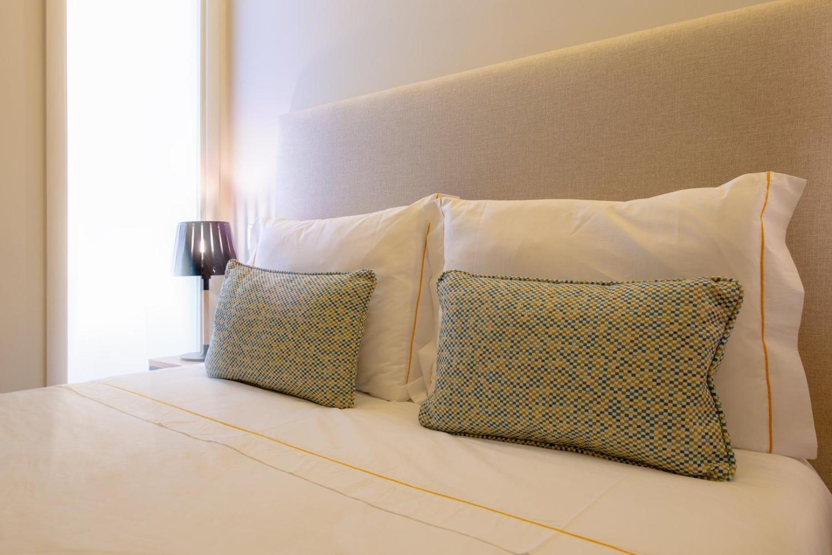 Guestready - Catorze De Outubro Houses II บีลาโนวาเดกายา ภายนอก รูปภาพ